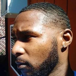 Meet your Posher, Celly